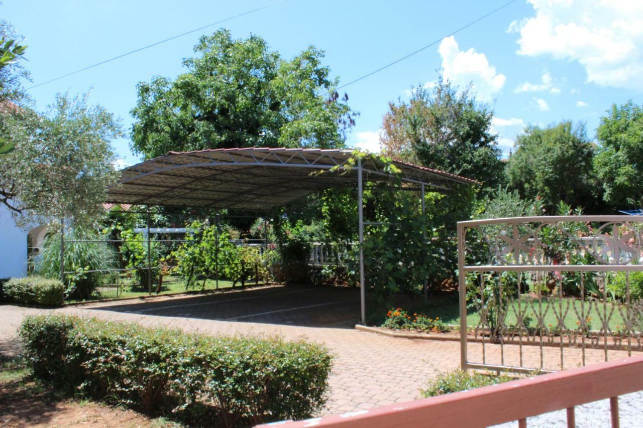 Apartments Seka Risika Extérieur photo