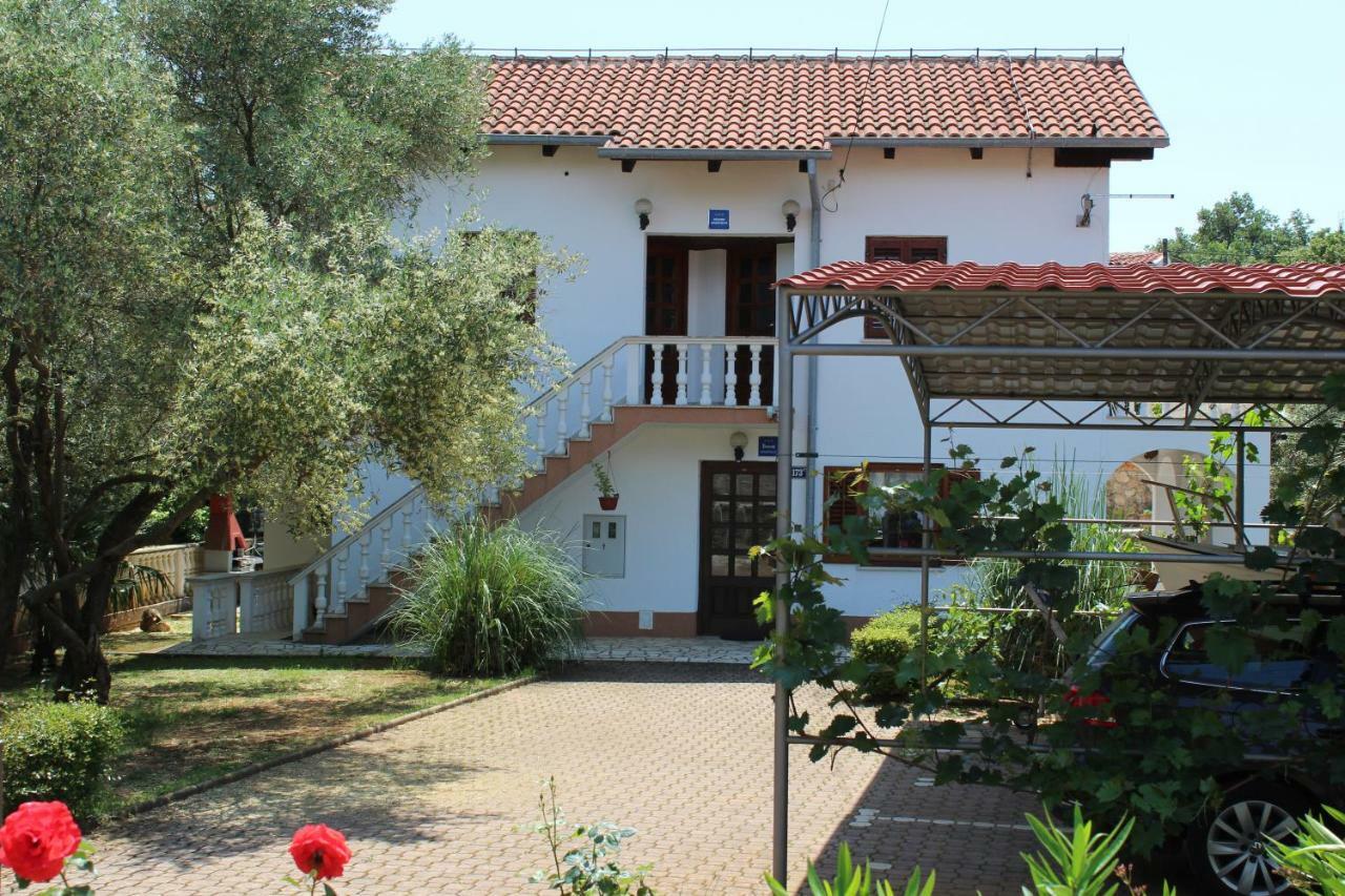Apartments Seka Risika Extérieur photo